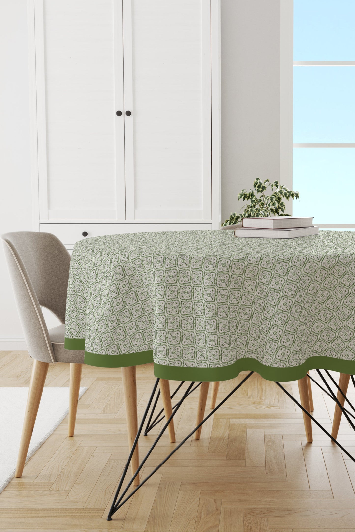 Green Damask Round Tablecloth